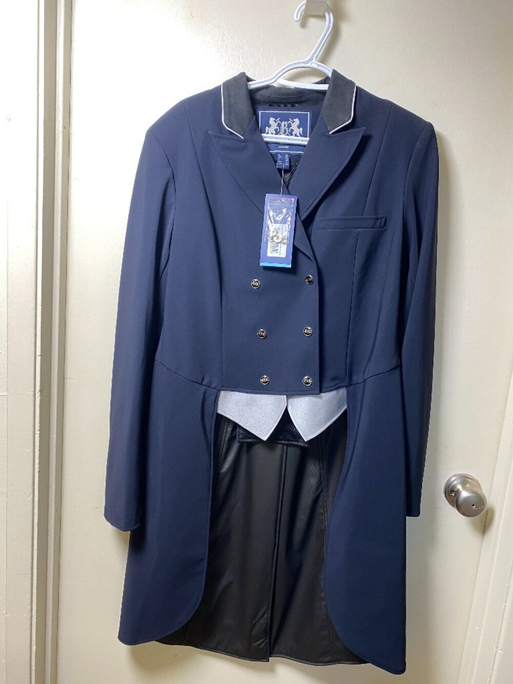 B Vertigo Serina Softshell Shadbelly Dressage Show Coat XL NWT Navy